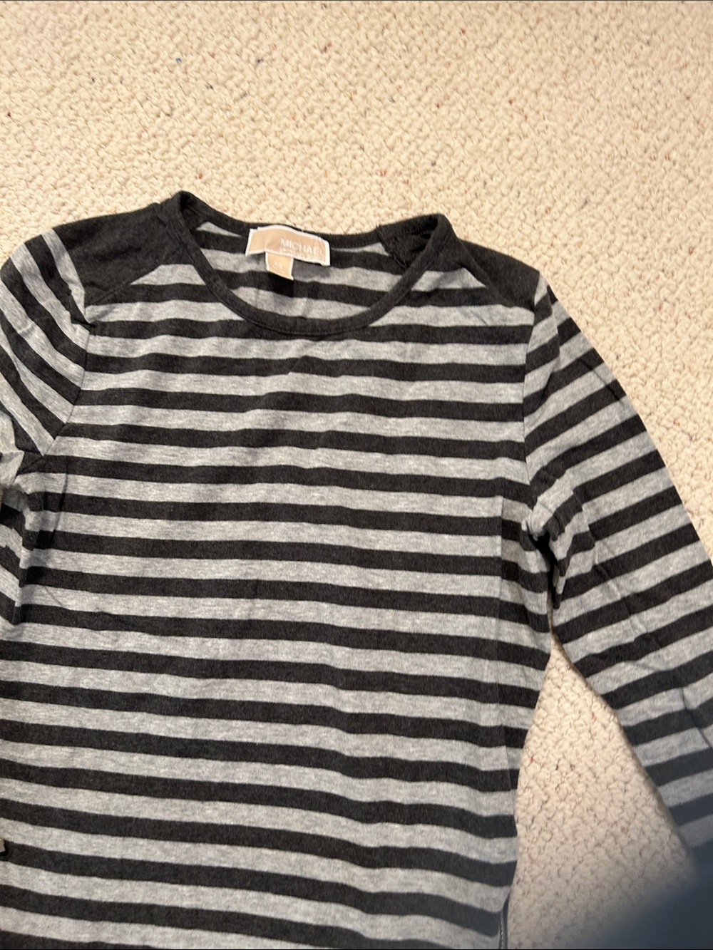Striped top - Picture 3 of 3